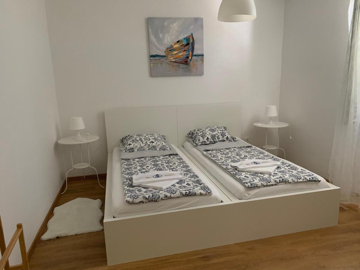 Apartments 诺维·维诺多尔斯基 外观 照片
